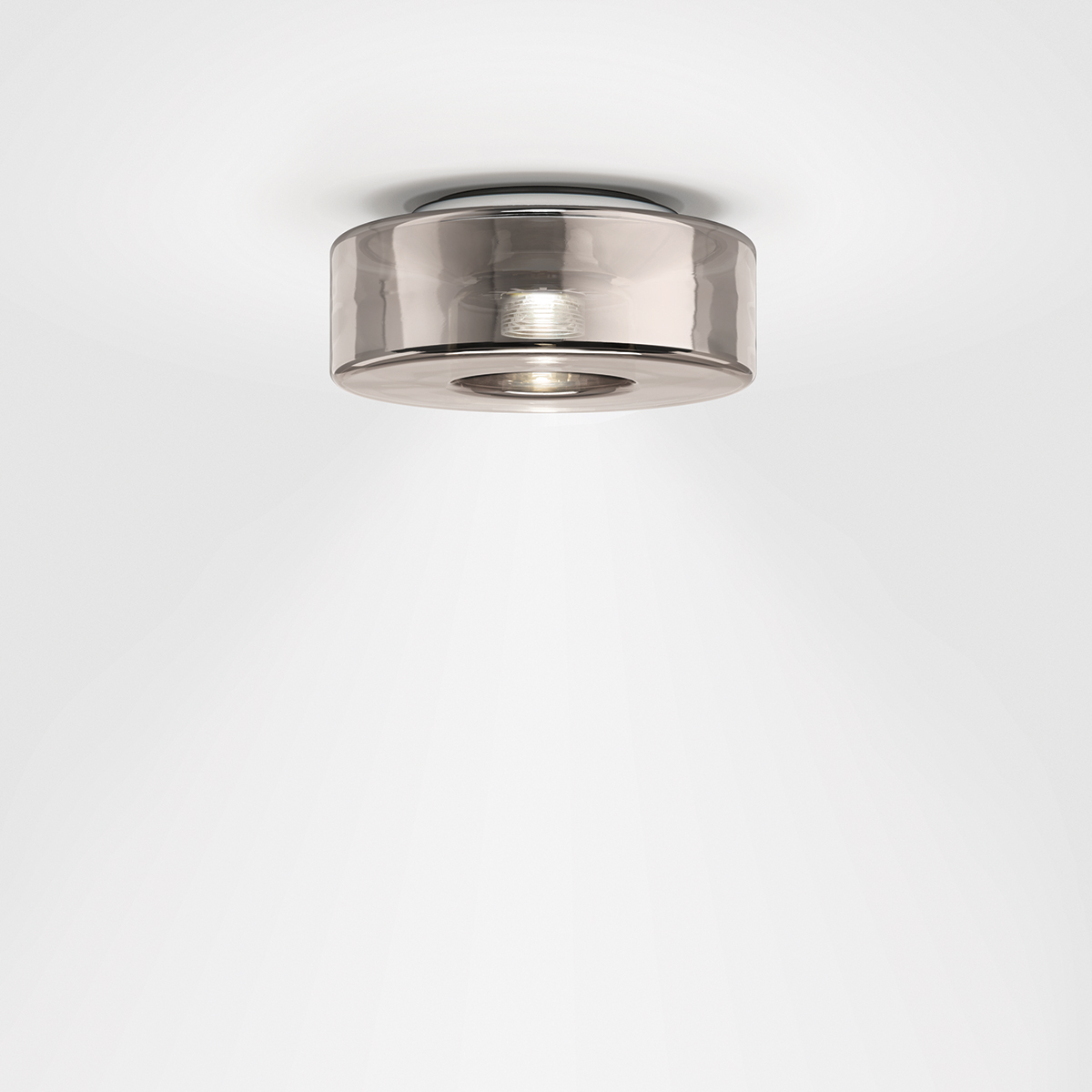 Serien.lighting Curling Ceiling S LED Deckenleuchte, 3000 K, Glas neusilber (©serien.lighting)