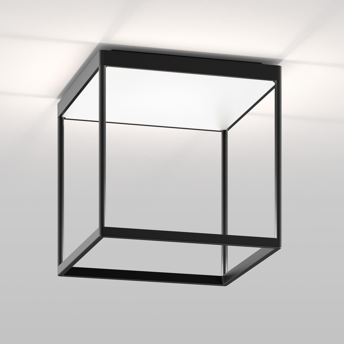 Serien.lighting Reflex² Ceiling M 300 LED Deckenleuchte, schwarz, Reflektor: Struktur weiß (©serien.lighting)