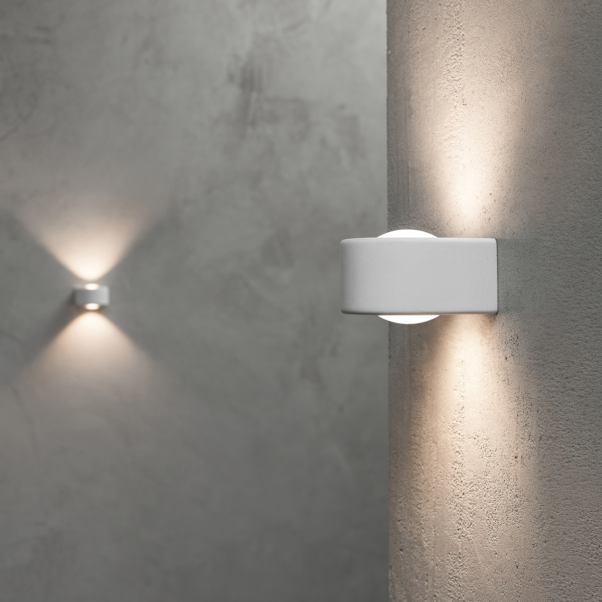 Less 'n' more Mimix Beton LED Wandstrahler, 2-flg., weiß poliert