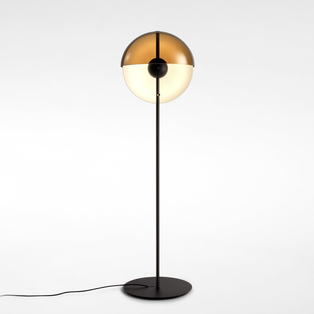 Marset Theia P LED Stehleuchte, schwarz