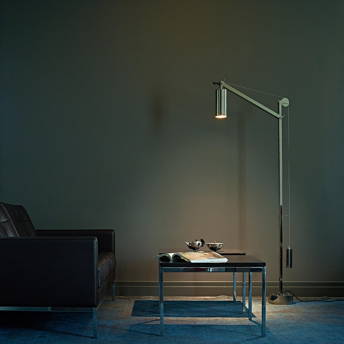 Tecnolumen BH 23 Bauhaus Stehleuchte, Metall vernickelt