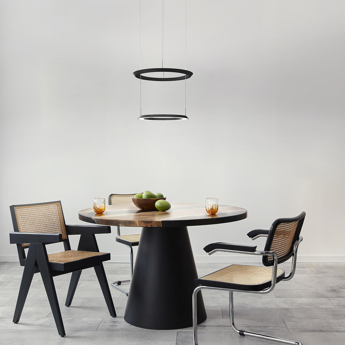 Oligo Yano LED Pendelleuchte, schwarz
