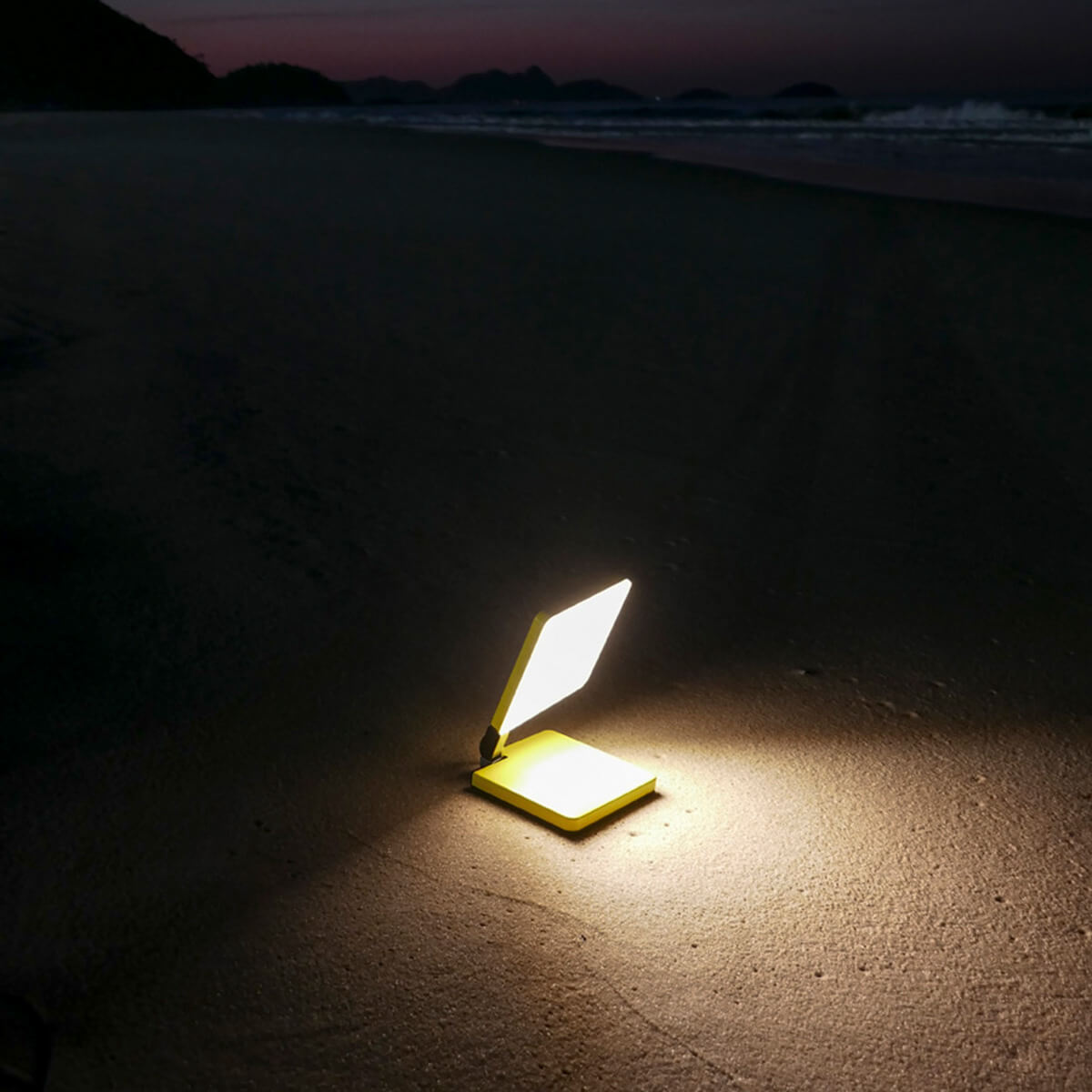 Nimbus Roxxane Fly CL LED Akkuleuchte, neon gelb (©Nimbus Group/Tom Bloch)