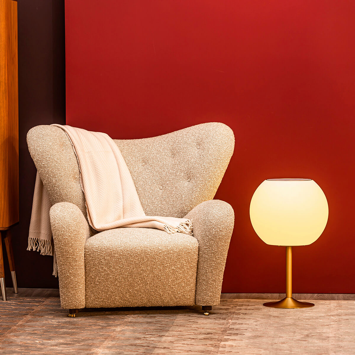 Kooduu Sphere Extender L, Messing, mit Sphere LED Akkuleuchte, Bluetooth Lautsprecher & Weinkühler, schwerer Grundplatte und Marmorplatte (separat erhältlich)