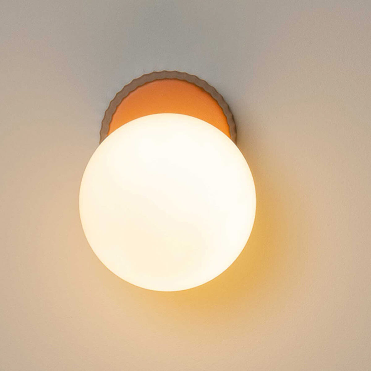 Milan Land Wand- / Deckenleuchte, terrakotta