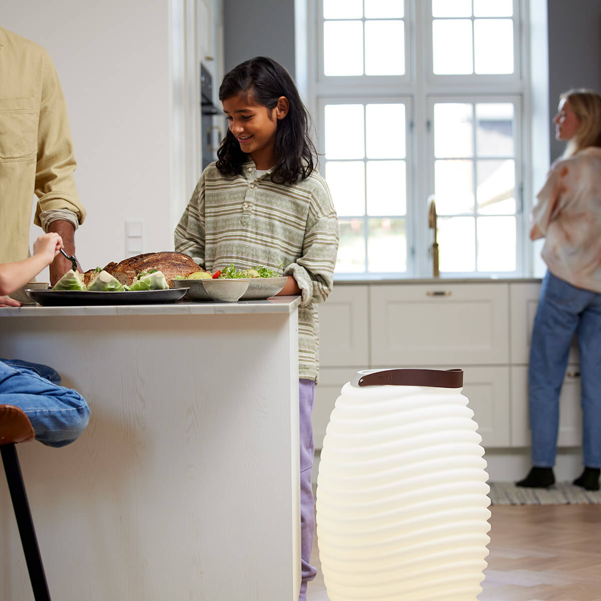 Kooduu Synergy 2.0 LED Akkuleuchte, Bluetooth Lautsprecher & Weinkühler, 65 (large, Höhe: 72 cm)