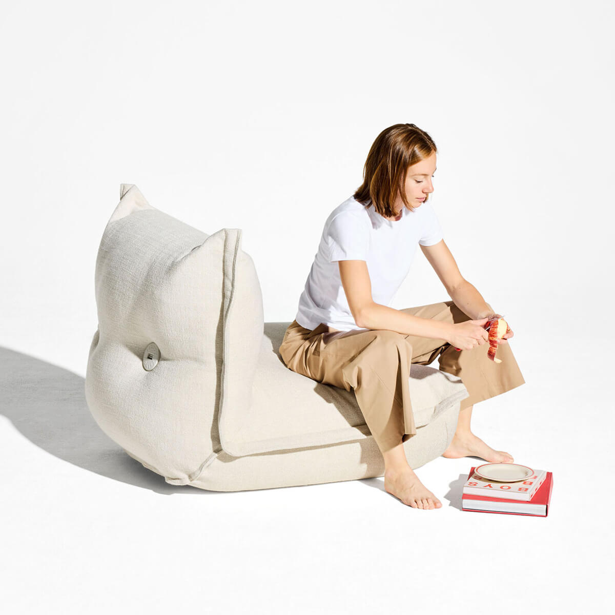 The Bonbaron Slim Boucle Sessel