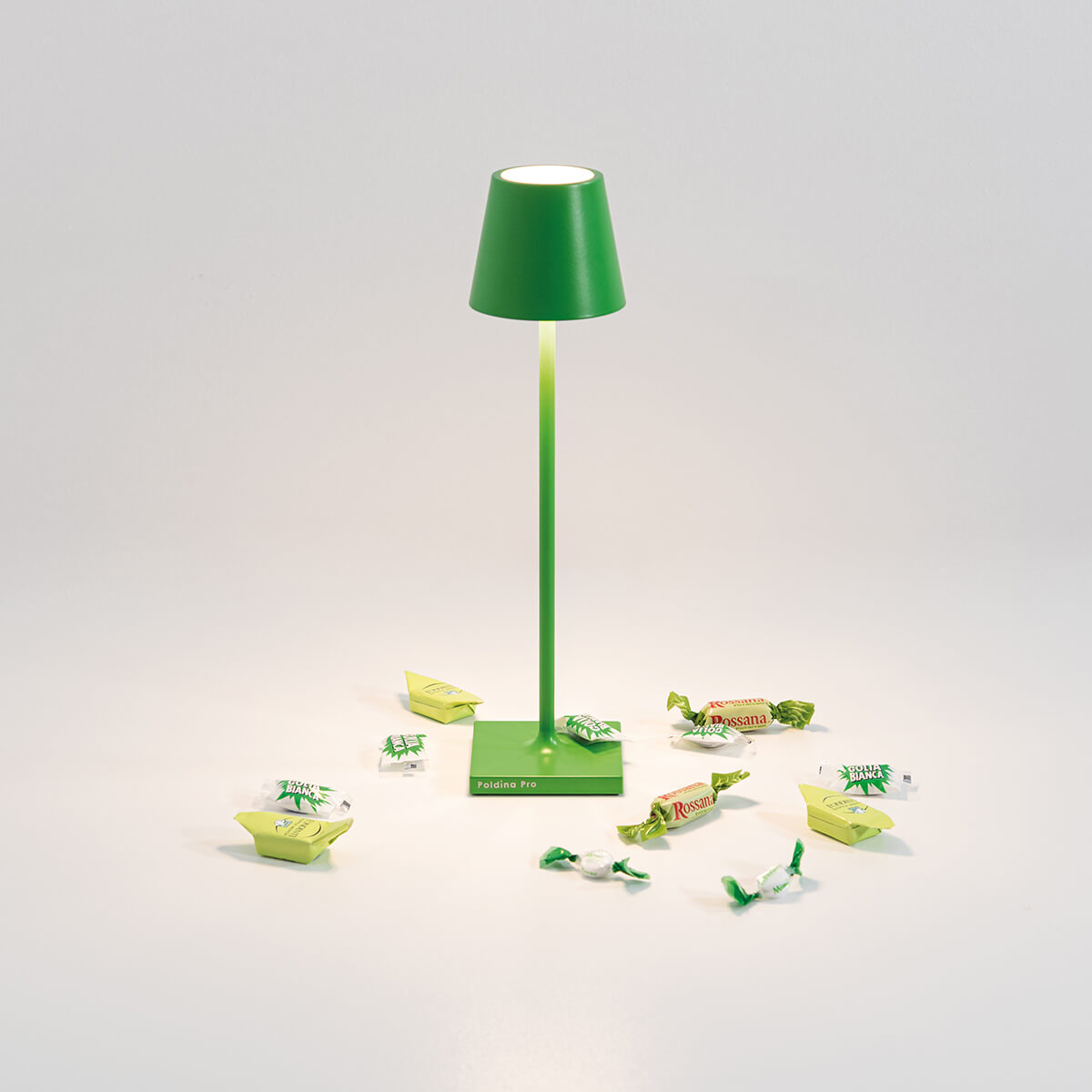 Zafferano AiLati Poldina micro Pro LED Akkuleuchte, apfelgrün
