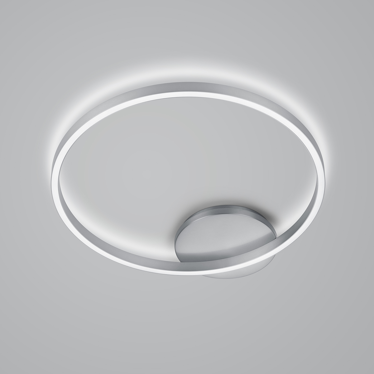 Knapstein Solea LED Deckenleuchte, Nickel matt (eingeschaltet)