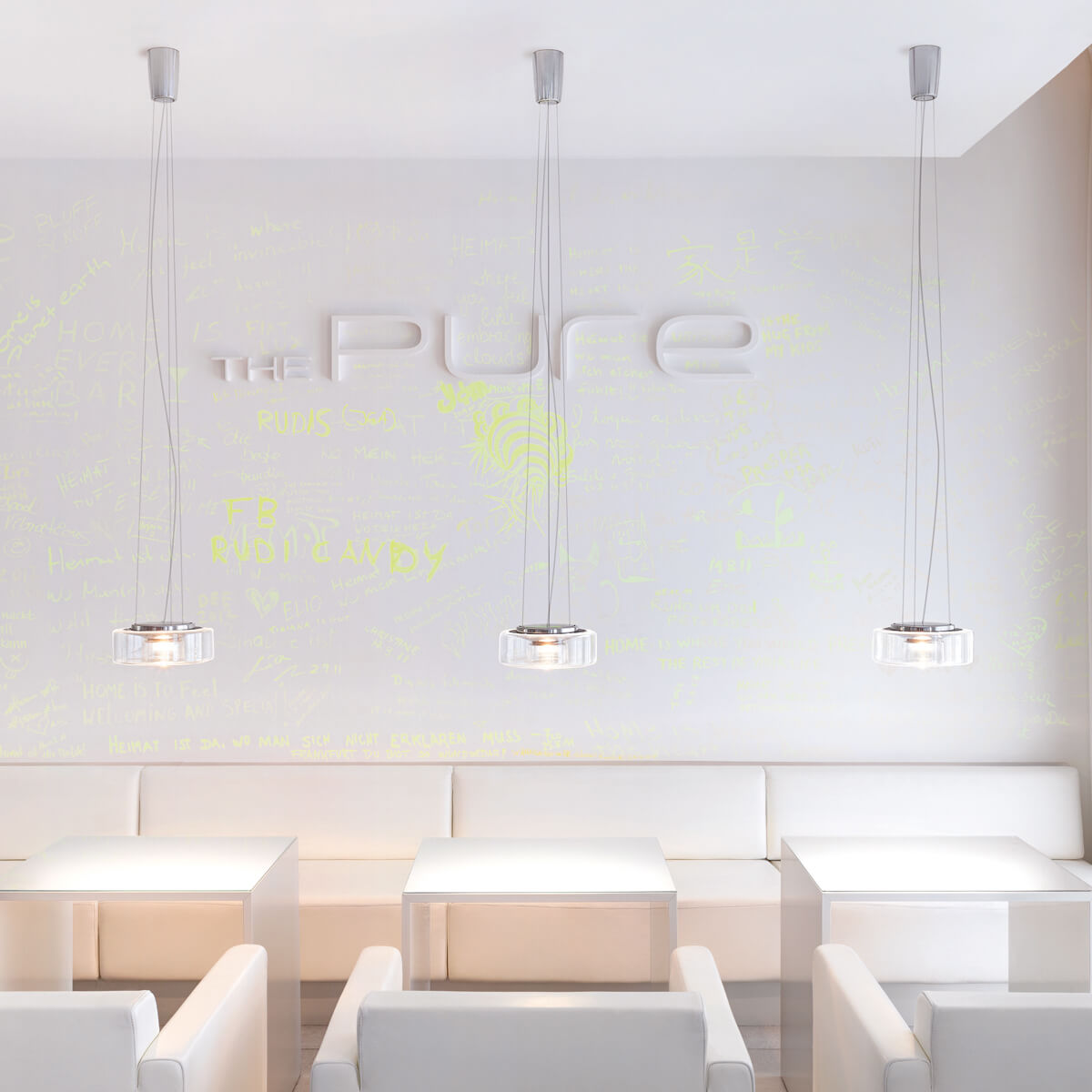 Serien.lighting Curling Suspension Rope M LED Pendelleuchte, Glas klar (©serien.lighting)