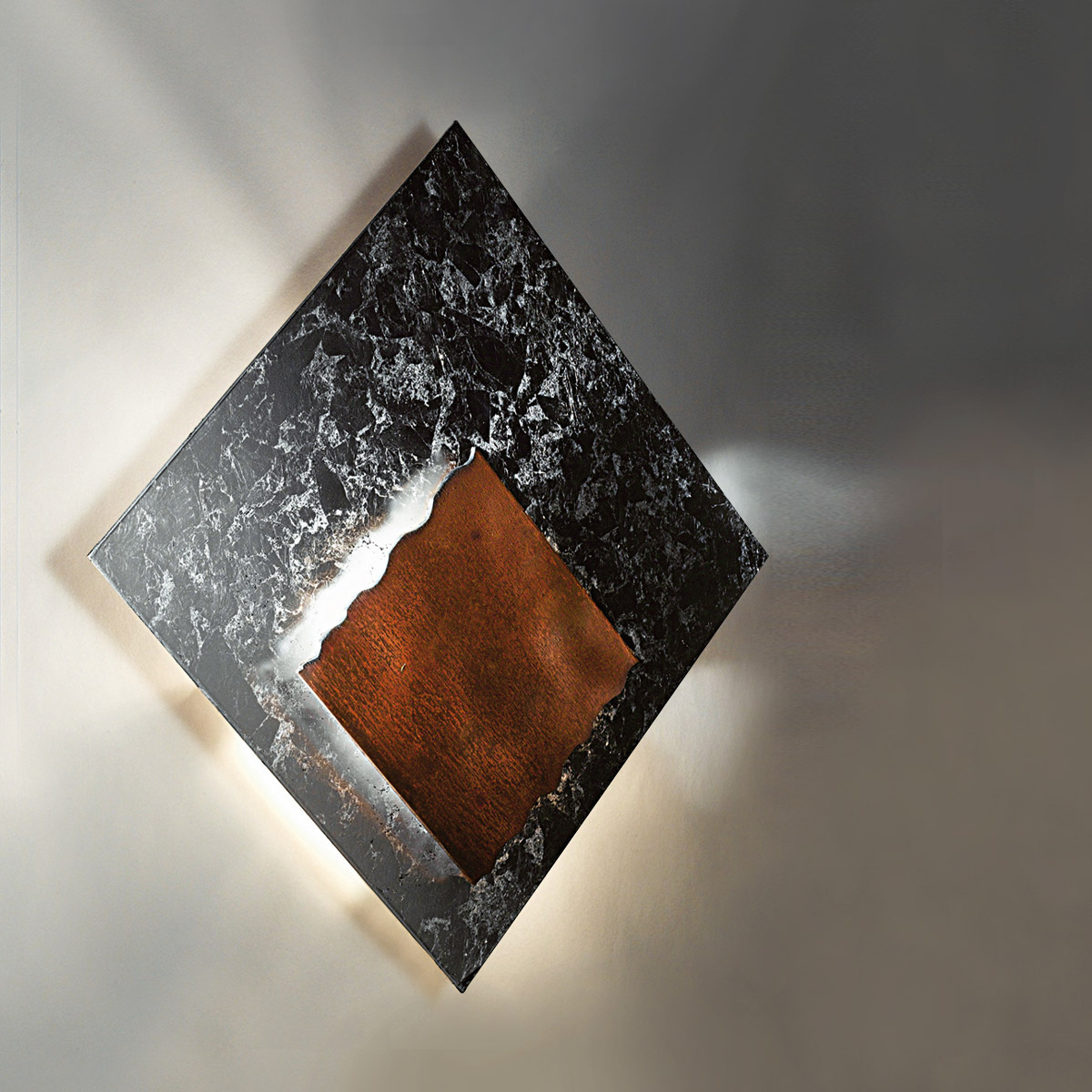 Icone Piastra QM LED Wandleuchte, 50 x 50 cm, Blattsilber / Rost