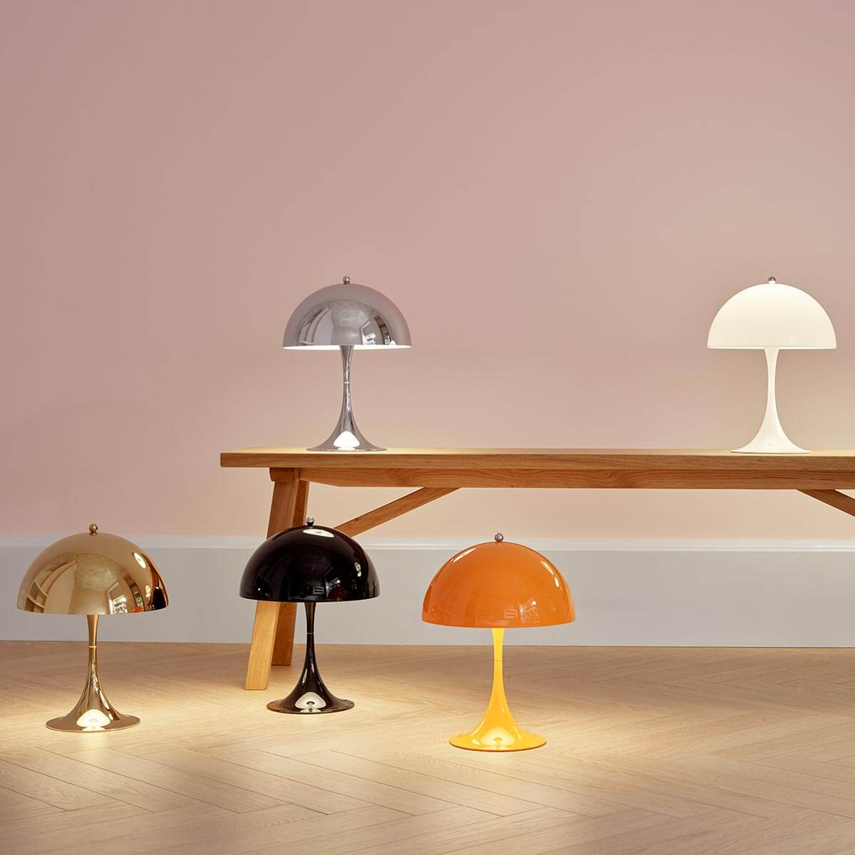 Louis Poulsen Panthella 250 LED Tischleuchte, verschiedene Ausführungen – Design by Verner Panton