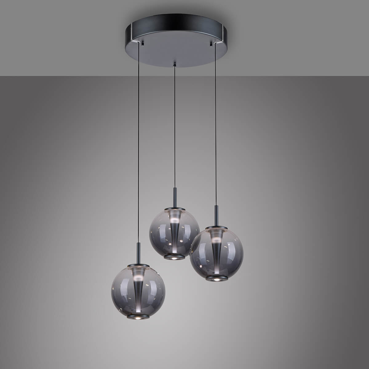 PURE E-Infinity Pendelleuchte mit e-LIFT und CCT