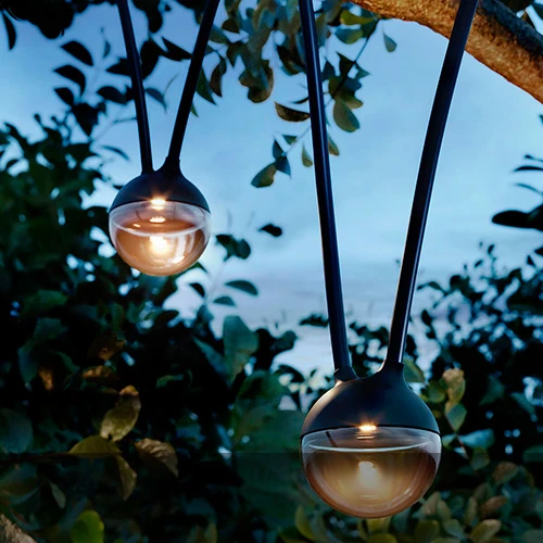 Solar-Lichterkette Cherry bubbls von IP44.DE für eine stimmungsvolle Gartenbeleuchtung