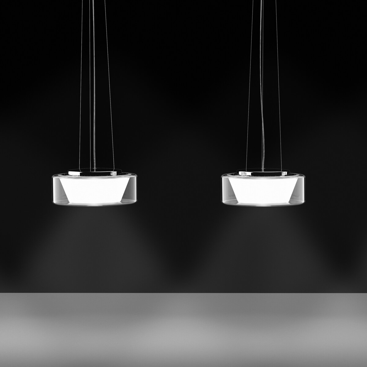 Serien.lighting Curling Suspension Rope S LED Pendelleuchte, 3000 K, Glas klar, Reflektor: konisch opal (©serien.lighting)