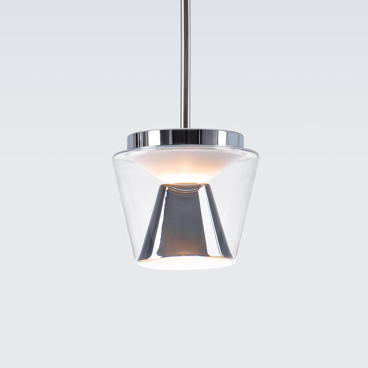 Serien.lighting Annex Suspension Medium LED Pendelleuchte, Schirm klar / verchromt