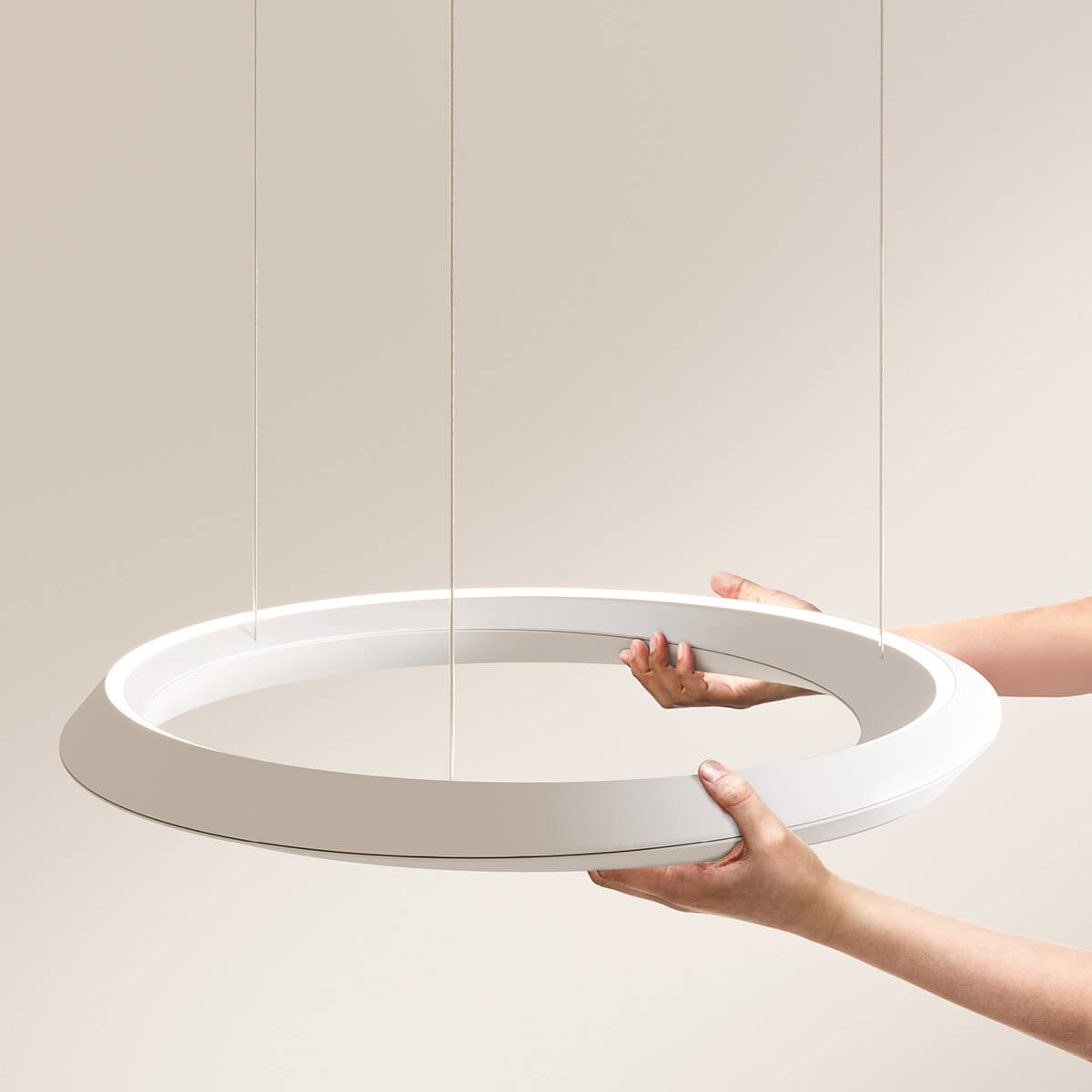 Lodes Tidal Adjustable LED Pendelleuchte, weiß matt, mit manueller Höhenverstellung