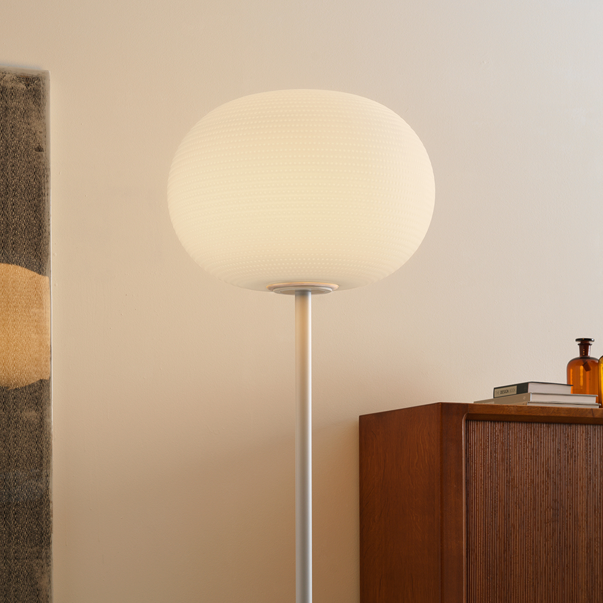 Fontana Arte Bianca Stehleuchte, weiß satiniert