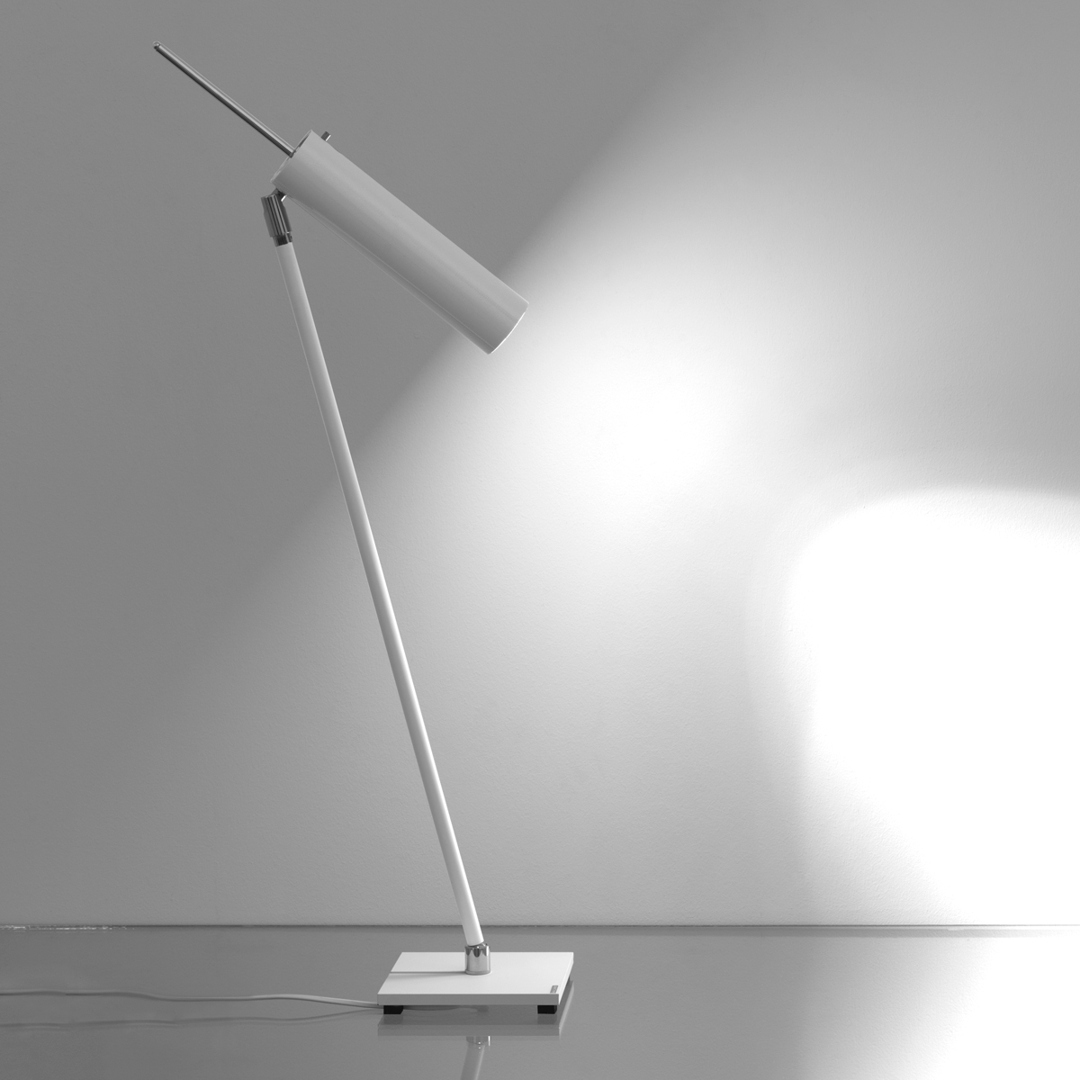 Catellani & Smith Lucenera 500 Tischleuchte, LED, weiß