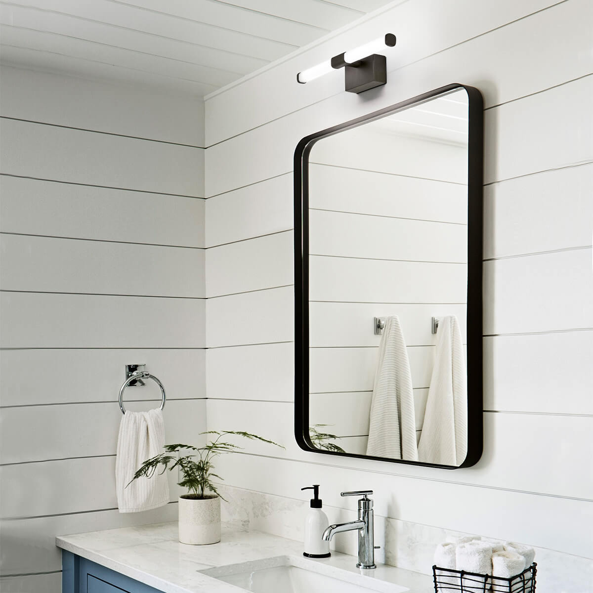 Fabas Luce Ago LED Wand- / Spiegelleuchte, Länge: 33,5 cm, schwarz