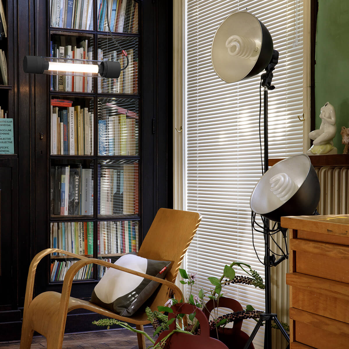 Fatboy Tjoep Small LED Wand- / Pendelleuchte, industriegrün