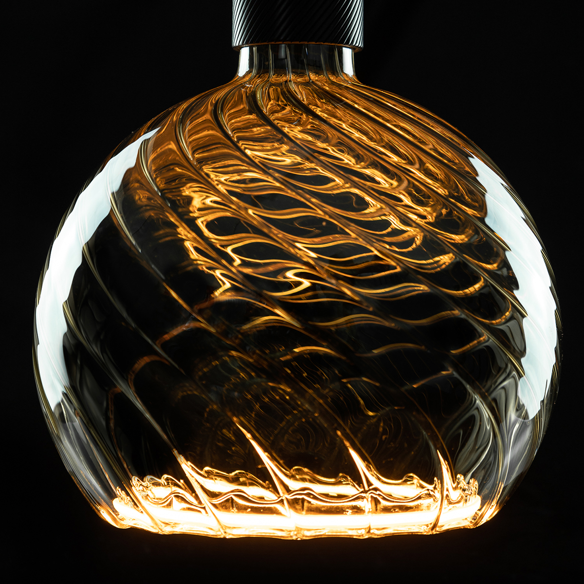 Segula LED Floating Globe 200 twisted smokey grau E27, 6 W, 1900 K, dimmbar, Ø: 20 cm