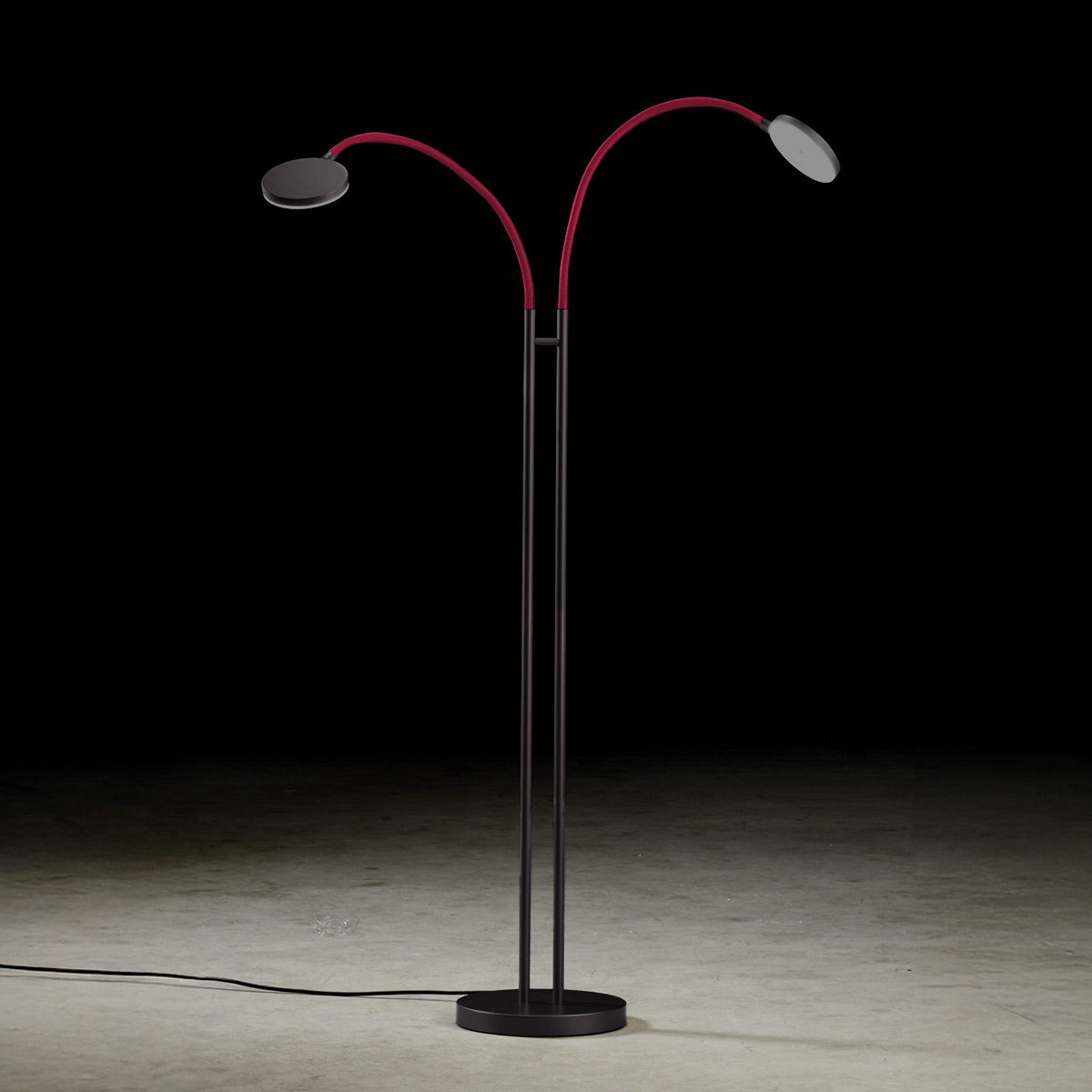 Holtkötter Flex Twin LED Stehleuchte, schwarz / rot