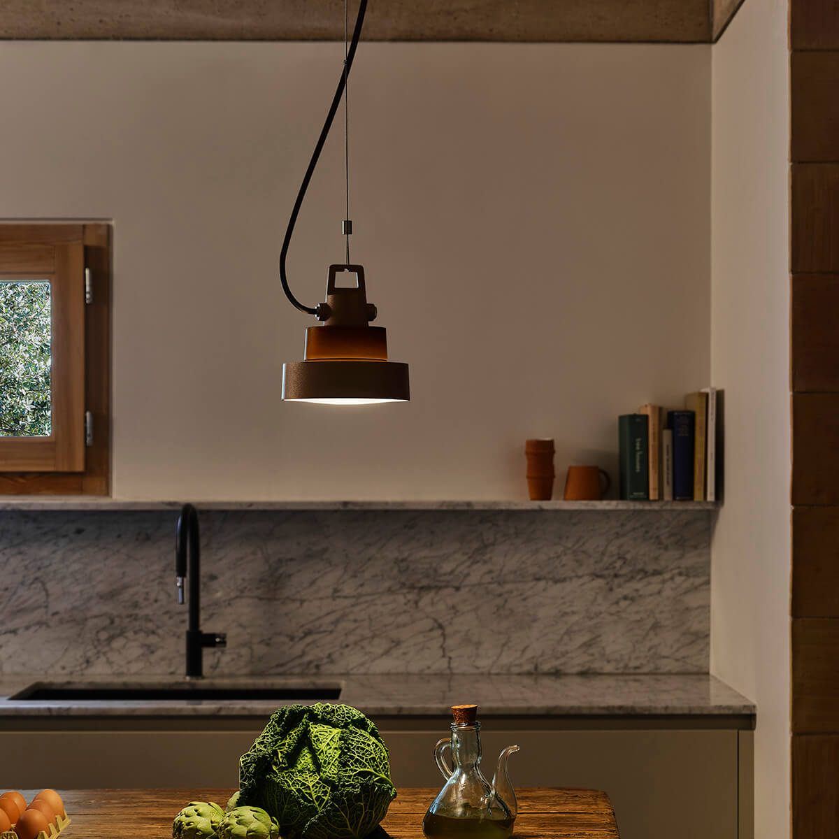 Marset Plaff-on! S16 IP65 LED Pendelleuchte, rostbraun