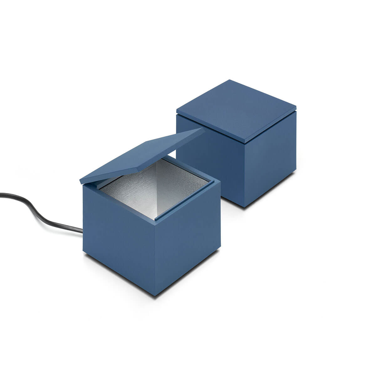 Cini & Nils Cuboluce LED Tavolo, denim seidenmatt