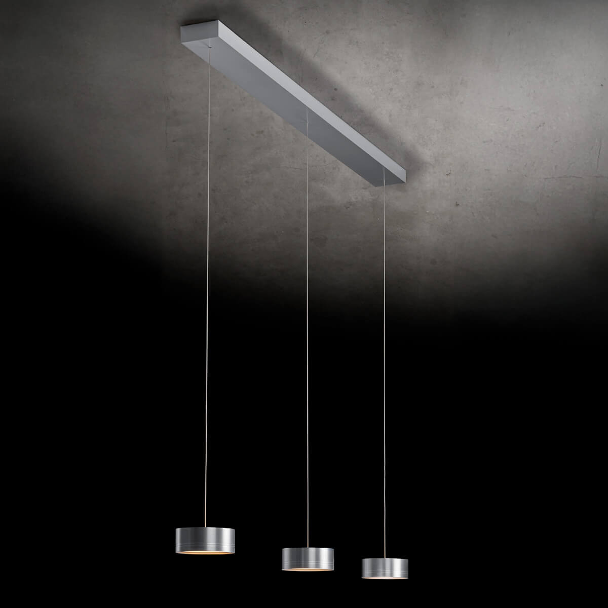 Holtkötter Favor LED Pendelleuchte, 3-flg., Aluminium matt