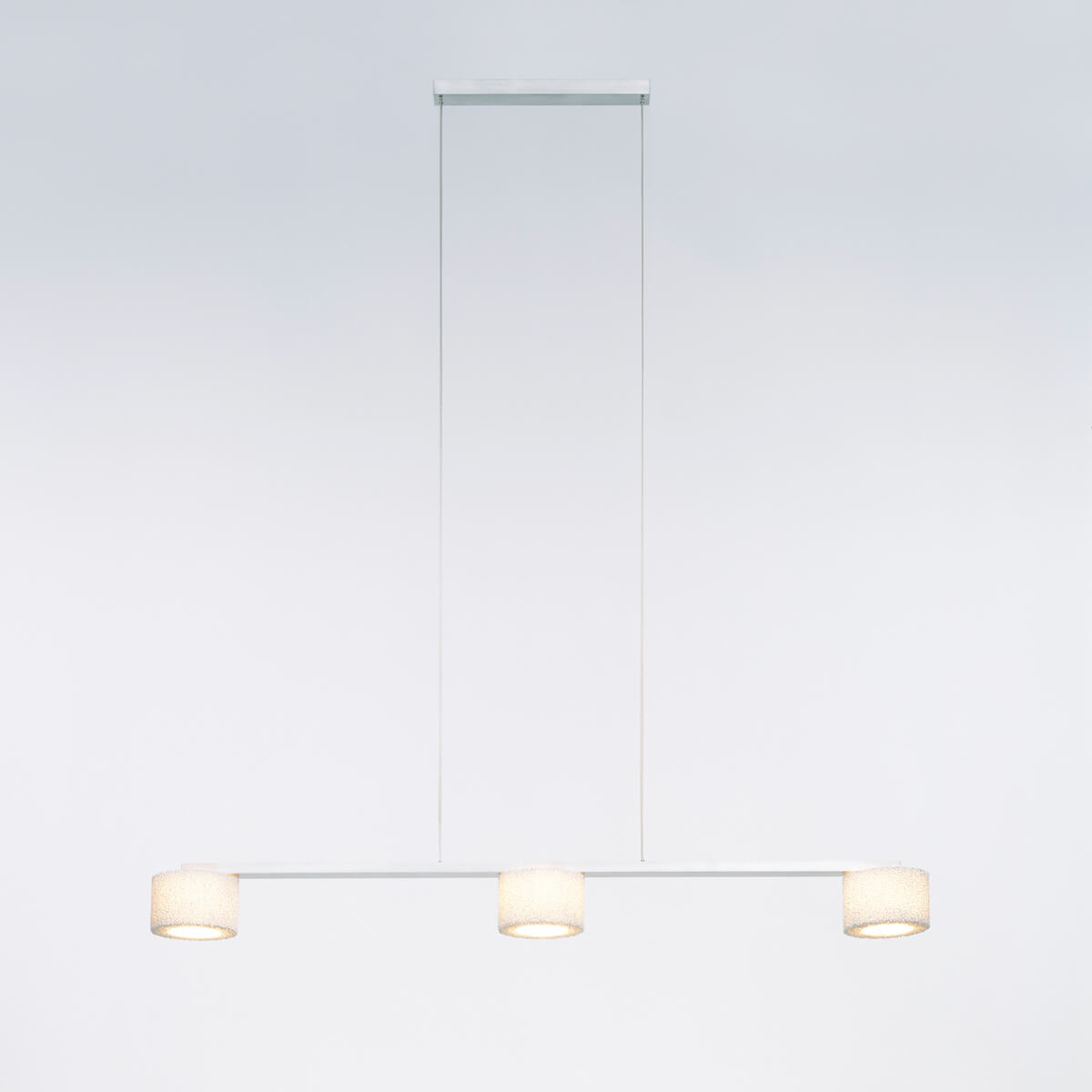 Serien-lighting Reef Suspension Pendelleuchte, 3-flg., Aluminium gebürstet (©Christoph Lison)
