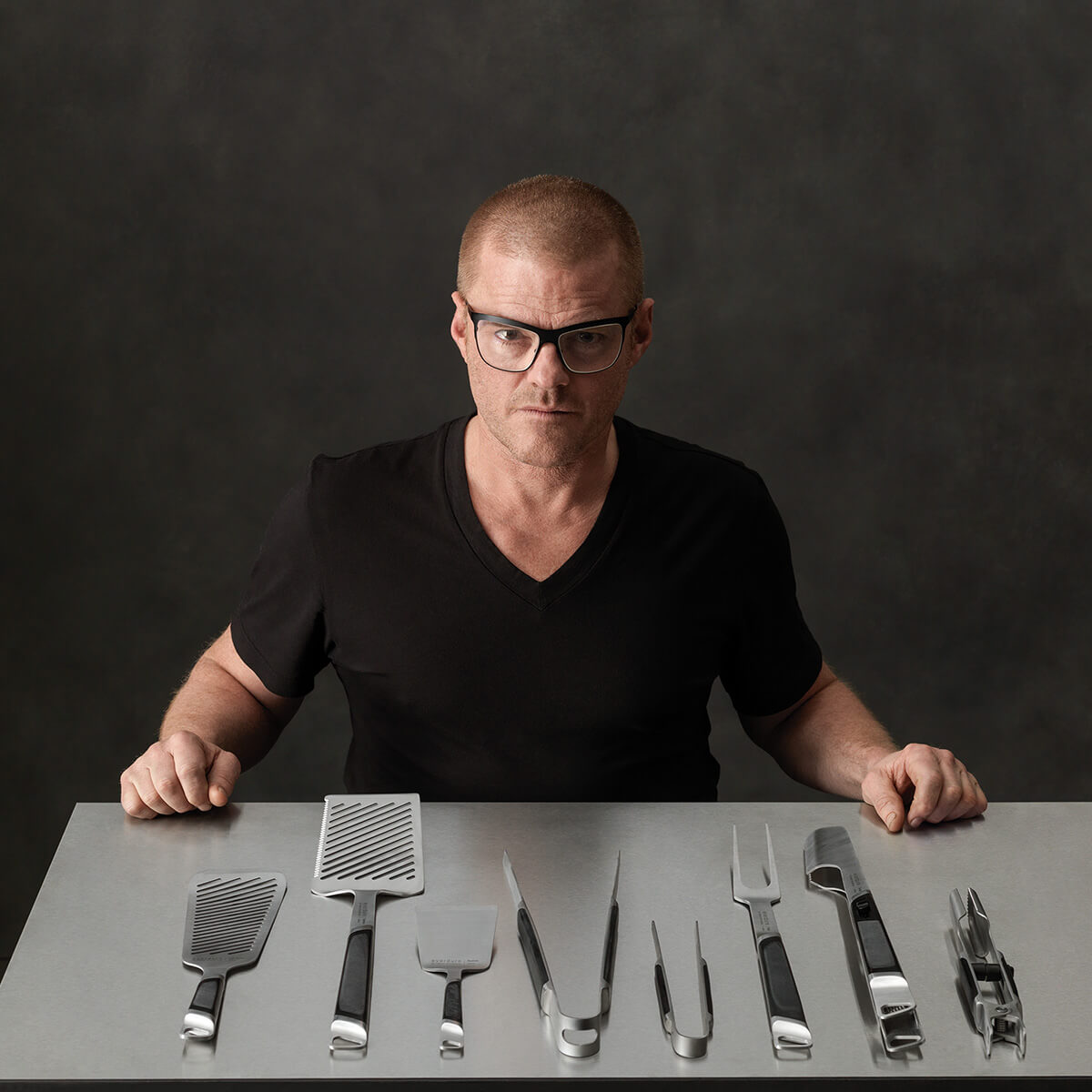Premium Zubehör der Serie Everdure by heston blumenthal Quantum Steel, verschiedene Kochutensilien
