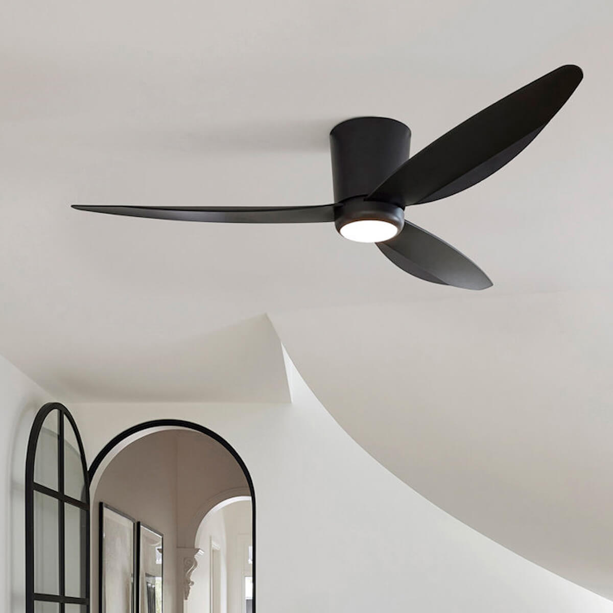 Array Deckenventilator mit Licht