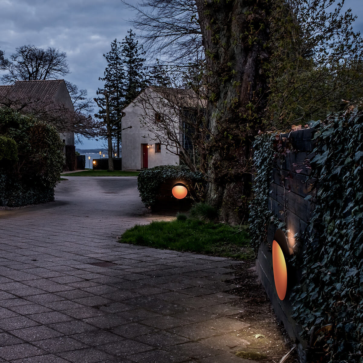 Louis Poulsen Flindt LED Wandleuchte, Ø: 40 cm, cortenfarben