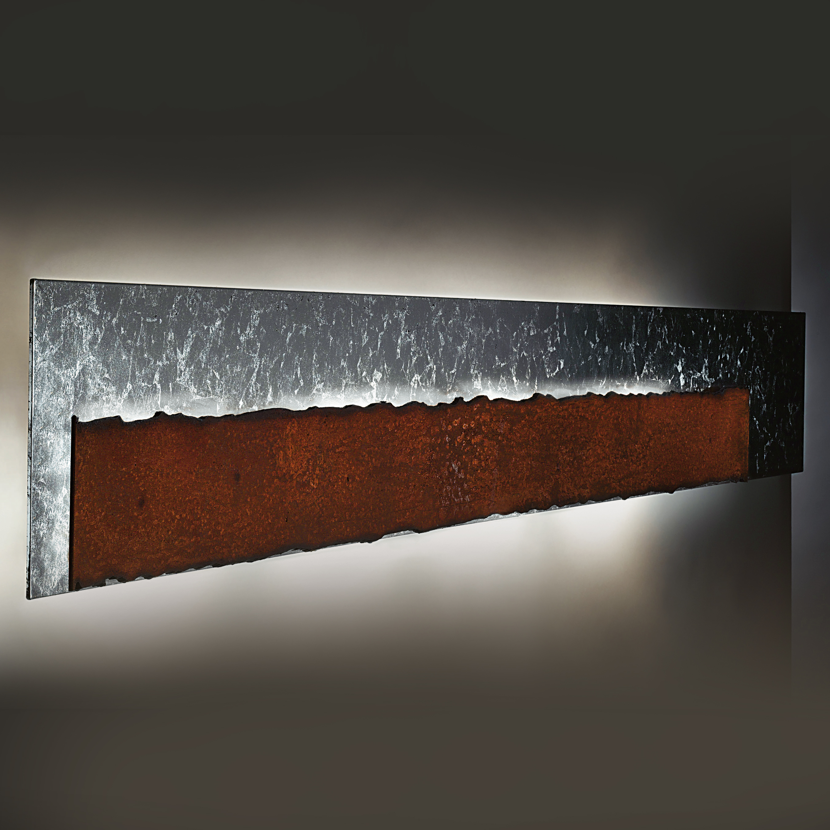 Icone Piastra RG LED Wandleuchte, 160 x 20 cm, Blattsilber / Rost