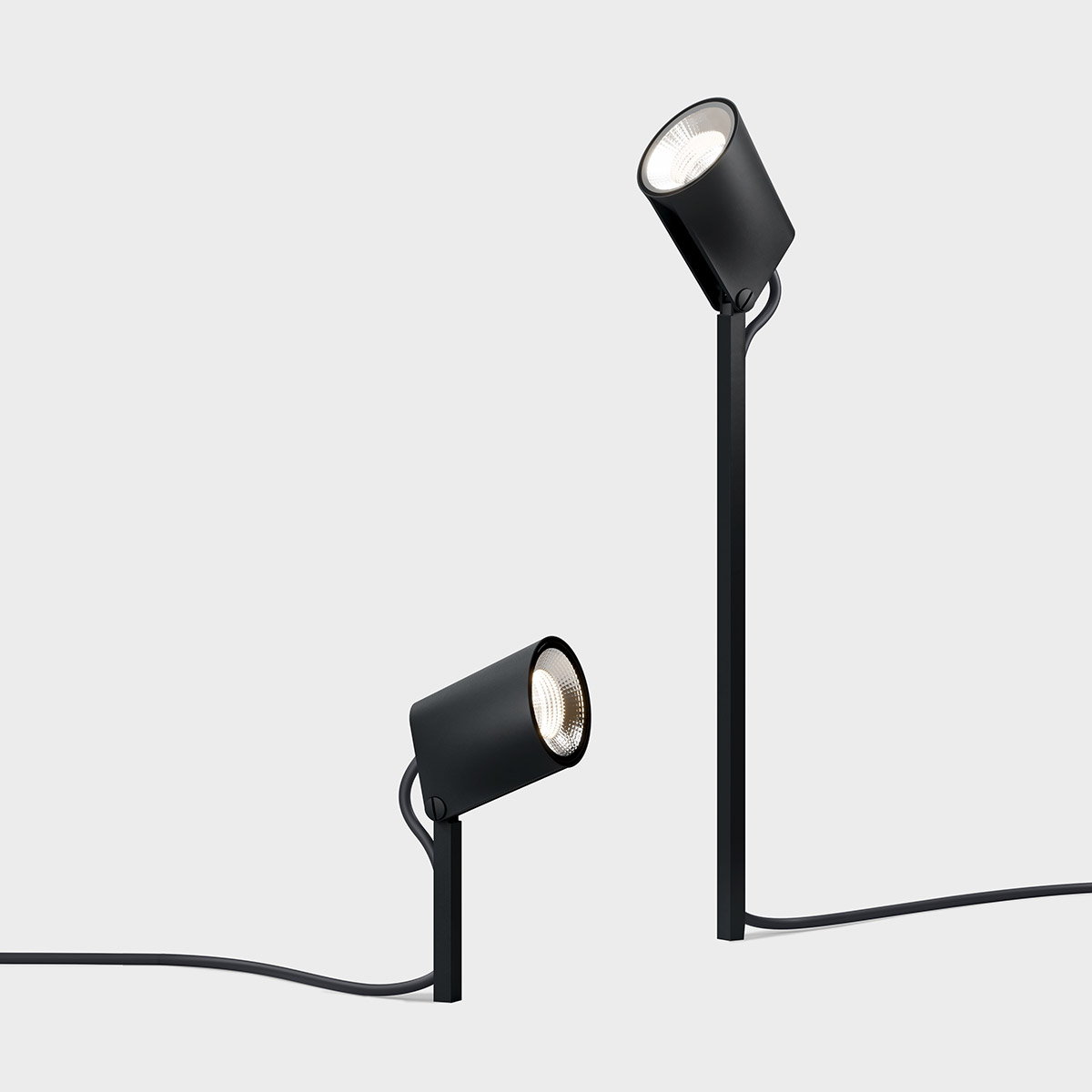 IP44.DE Stic Spike LED Bodenleuchte / Spießstrahler, Höhe: 30 und 70 cm, deep black (schwarz)