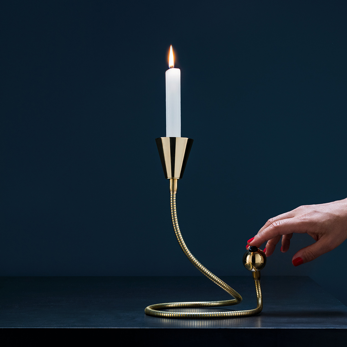 Catellani & Smith Miracolo Kerzenhalter, Messing (Foto: Nava-Rapacchietta)