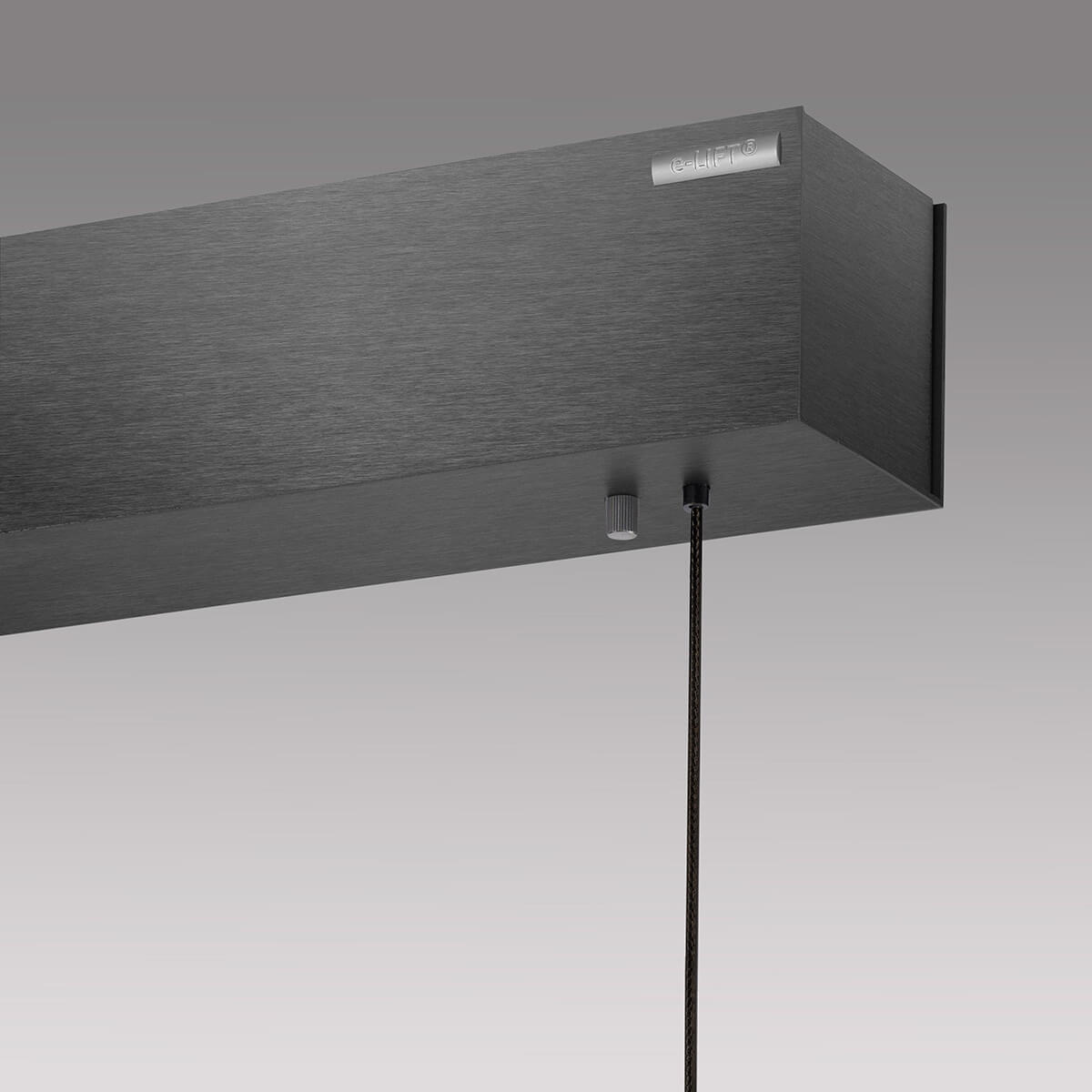 PURE E-Motion LED Pendelleuchte mit e-LIFT und CCT