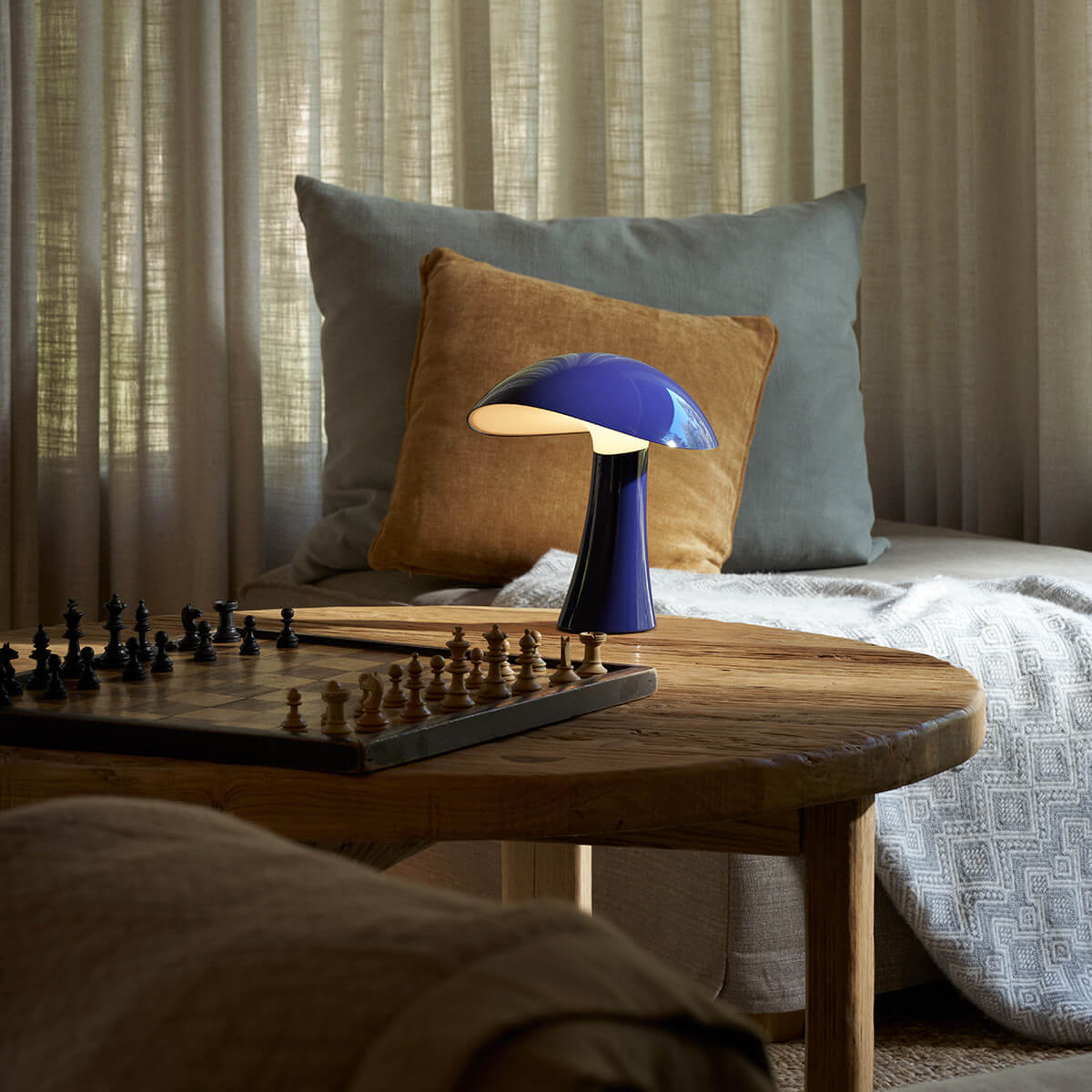 Louis Poulsen Rumee 220 Portable LED Akkuleuchte, Night blue (blau)