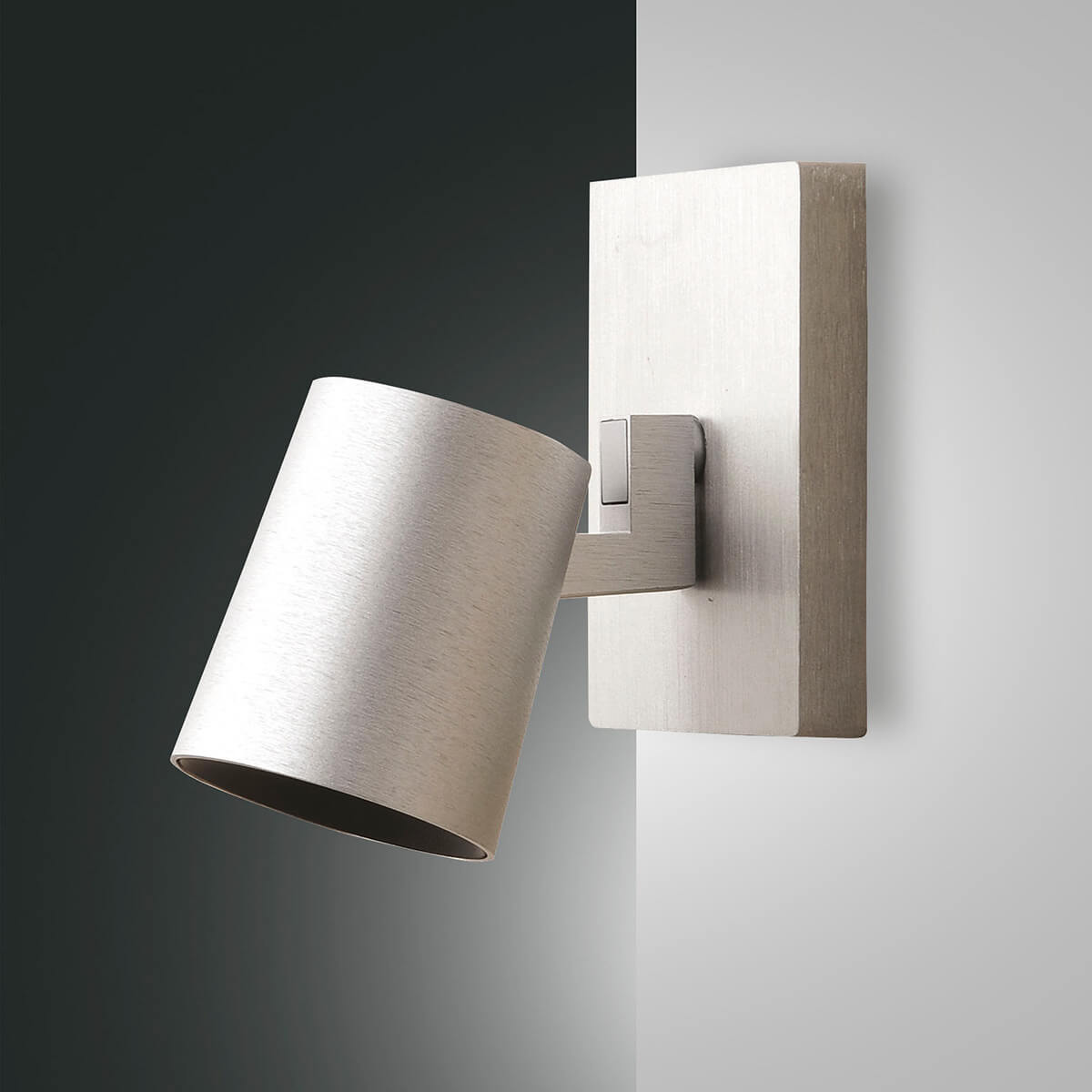 Fabas Luce Modo Wandstrahler, Aluminium gebürstet, Dekoring schwarz (ausgeschaltet)