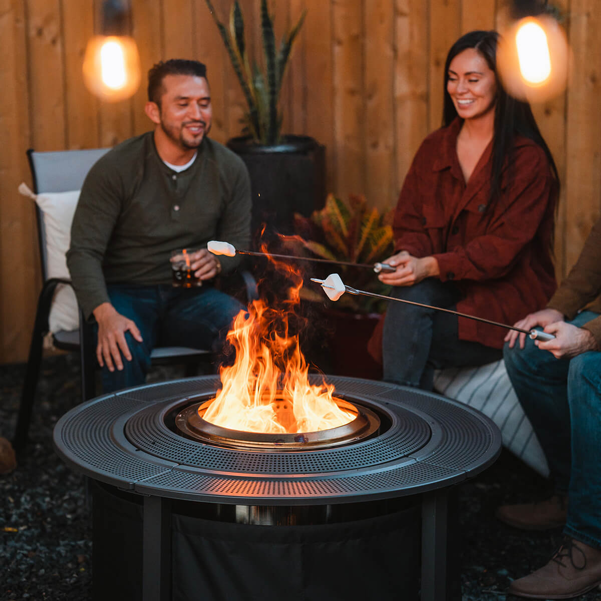 Solo Stove Bonfire 2.0 Feuerschale mit Standfuß & Surround, Premium-Set, Edelstahl