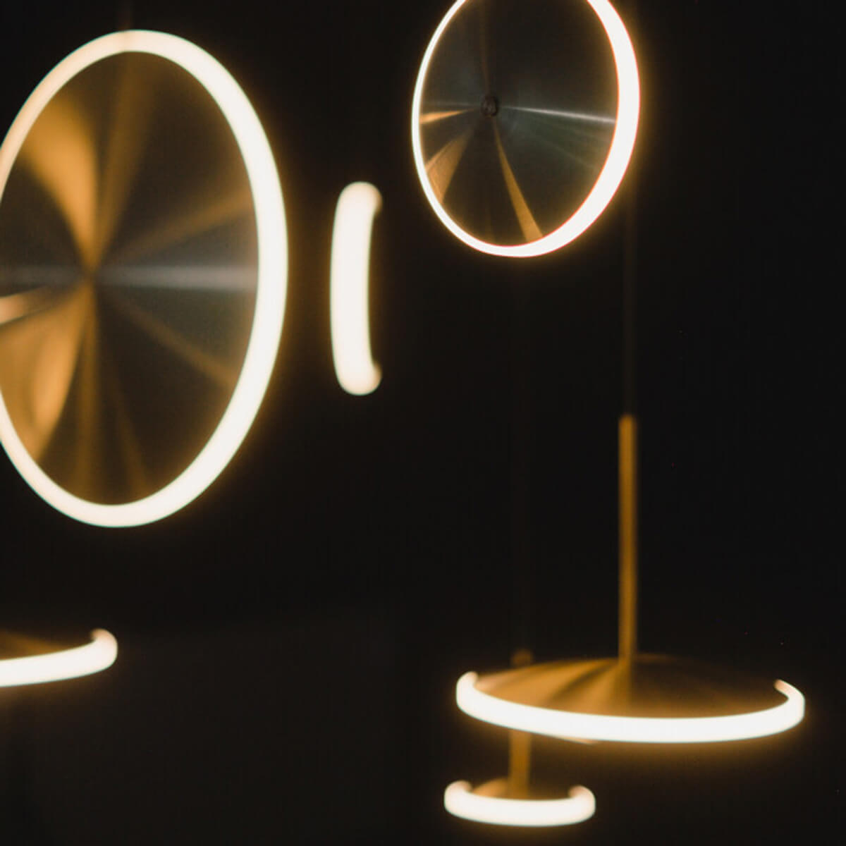 Chrona Dish6v LED Pendelleuchte