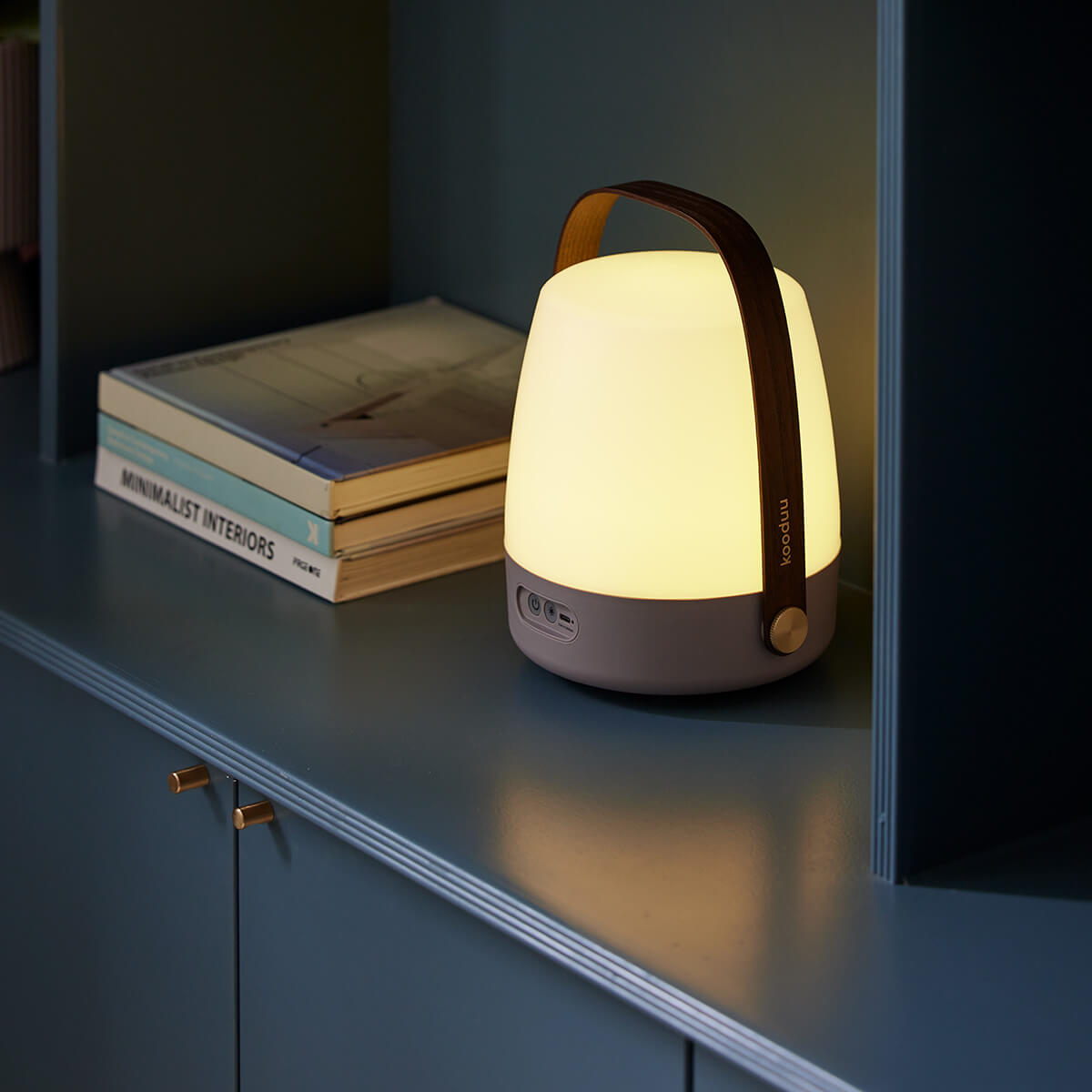 Kooduu Lite-up LED Akkuleuchte, Earth (braun)