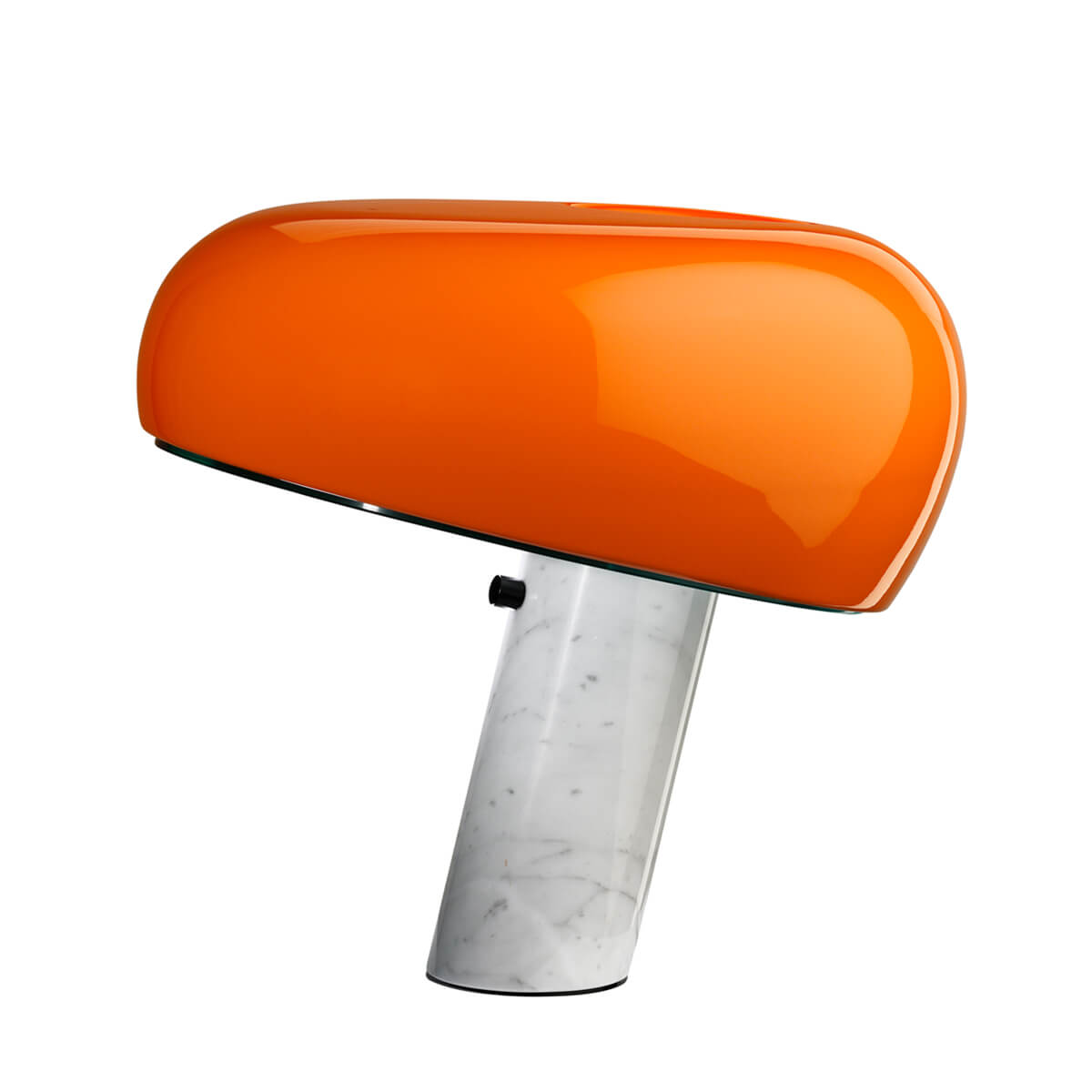 Flos Snoopy Tischleuchte, orange, Fuß: Marmor
