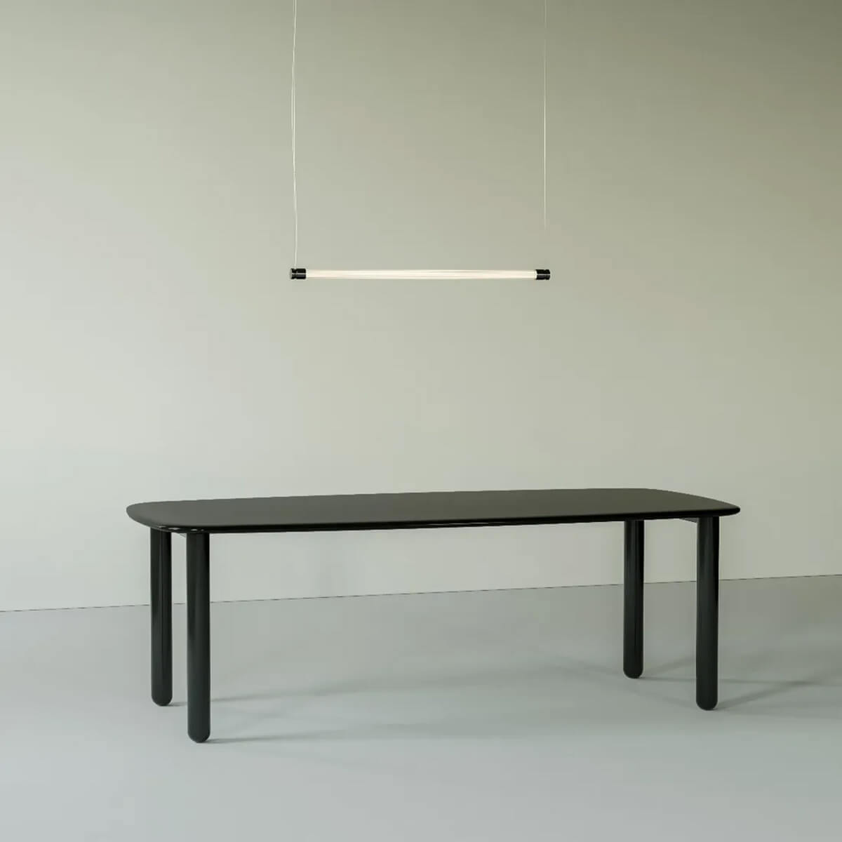 Fontana Arte Oort LED Pendelleuchte, Länge: 98 cm, Nickel schwarz
