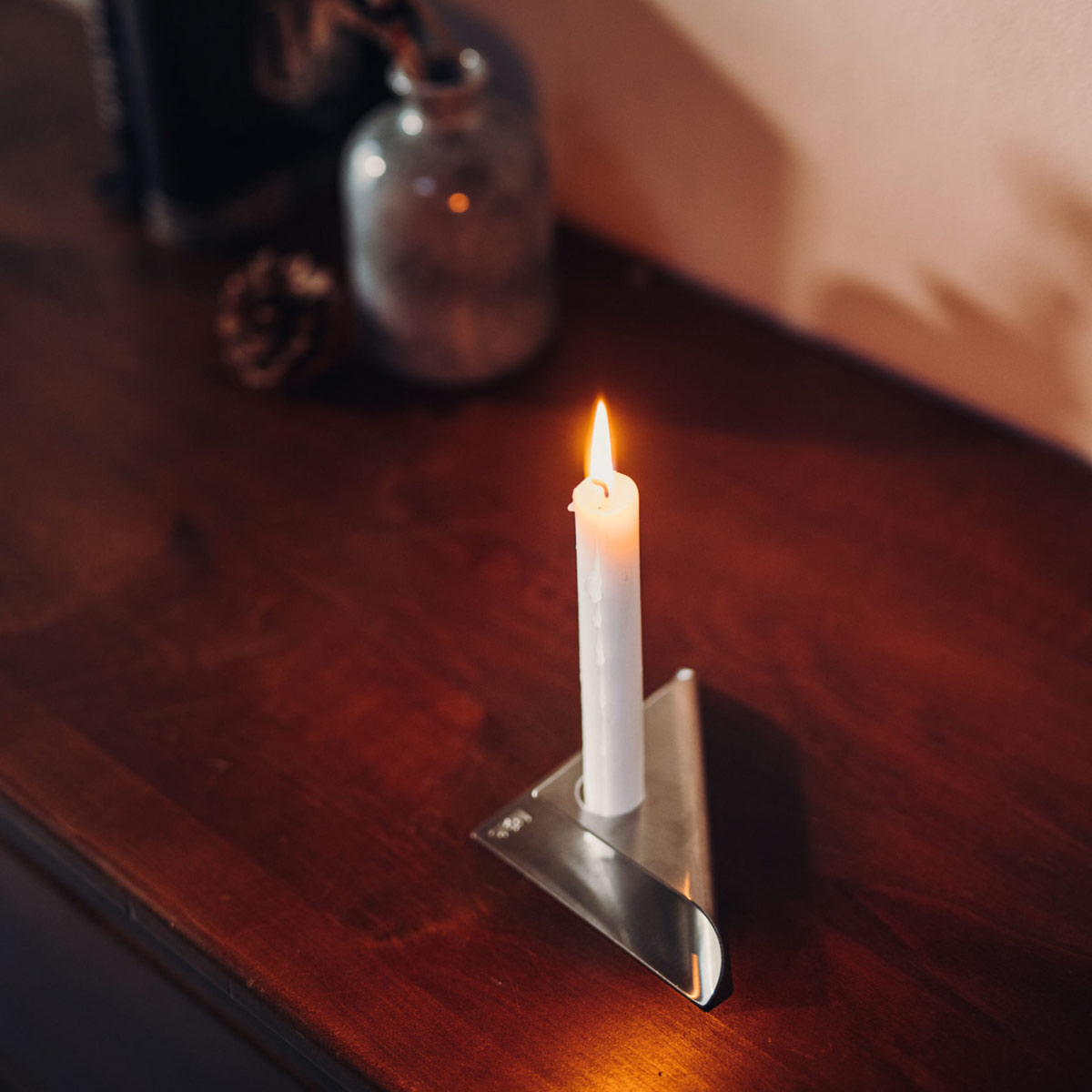 Höfats Square Candle Kerzenhalter, Silber, mit Kerze (nicht inbegriffen)