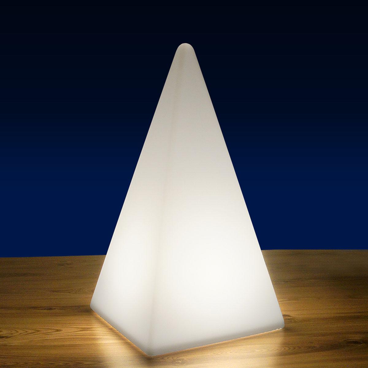 Epstein Design Pyramide 54 RGB LED Akkuleuchte, weiß mit Fernbedienung