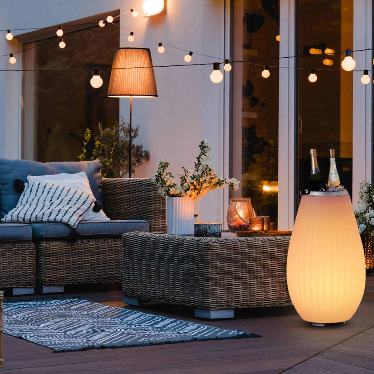 Joouls The Joouly LED Akkuleuchte, Bluetooth Lautsprecher & Weinkühler