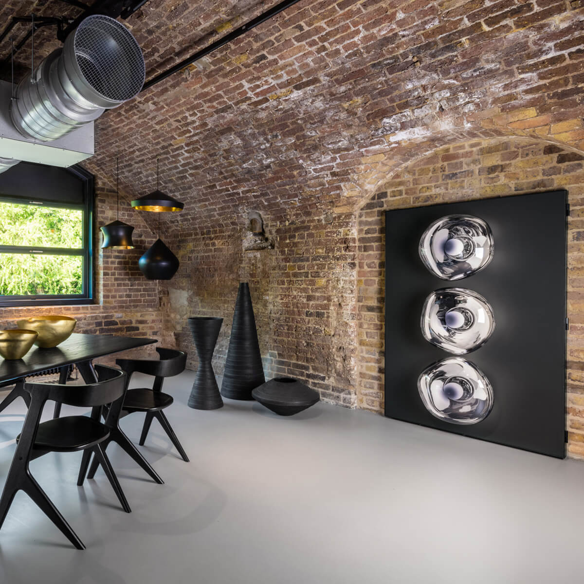 Melt Medium Surface Light LED Wandleuchte