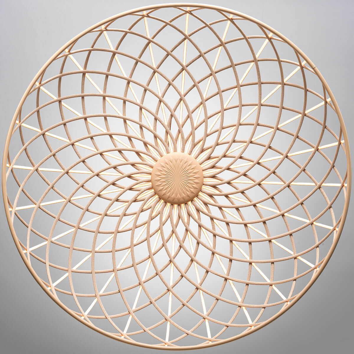 Flos Skynest LED Pendelleuchte, mandelfarben
